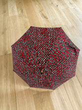 Load image into Gallery viewer, lightweight, handheld japarra sun umbrellas and parasols to protect you from the sun's damaging UV rays that cause burning, premature aging and skin cancer.